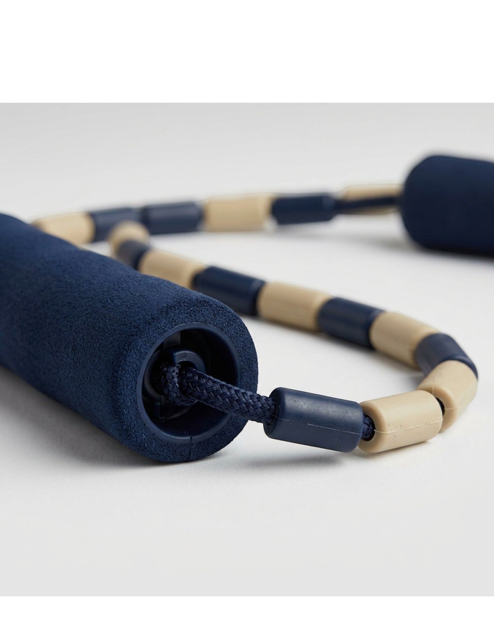 Kfxwd 52 Bead Segmented Jump Rope 2.8 m Navy Sand - Detail view